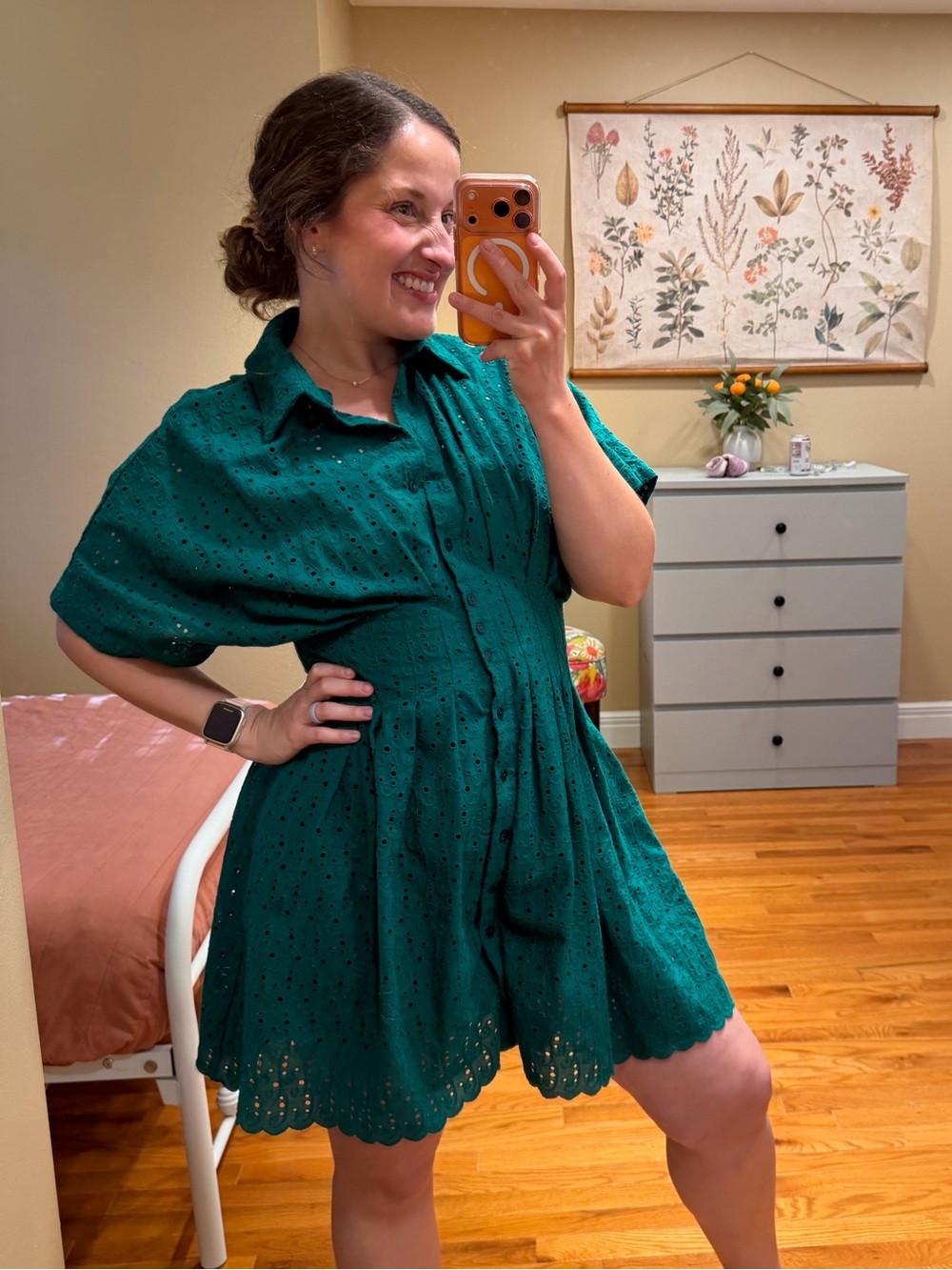 Exquise Eyelet Cotton Short Sleeve Mini Dress in Emerald Green Medium